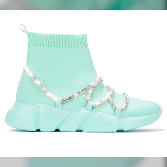 Tiffany Blue Diamond Band Sneaker - Picture 4 of 5